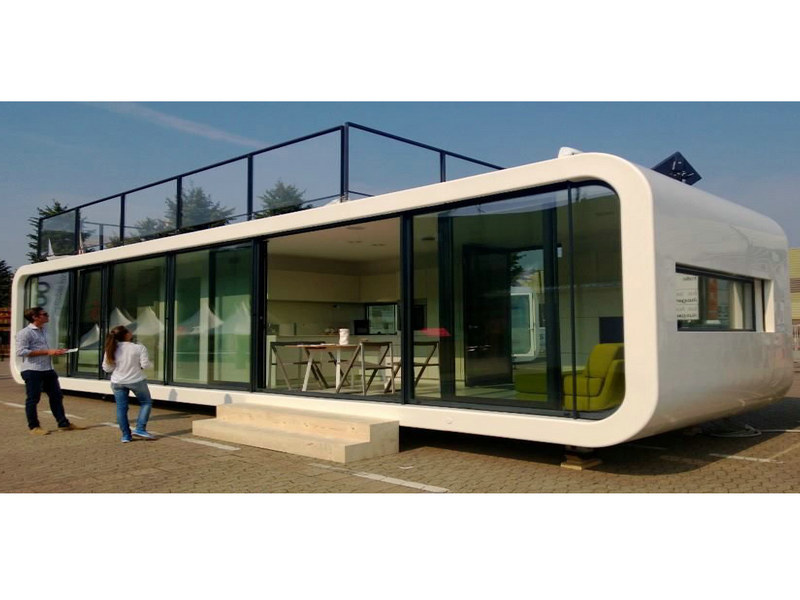 Miniature Capsule Living exteriors with home automation from Peru