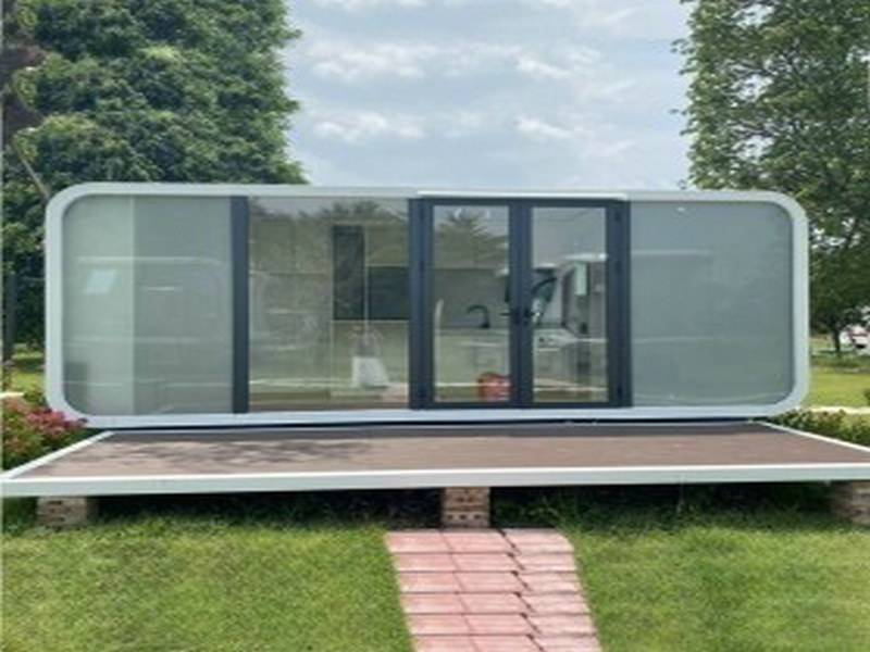 Convertible modern capsule house with sustainable materials benefits
