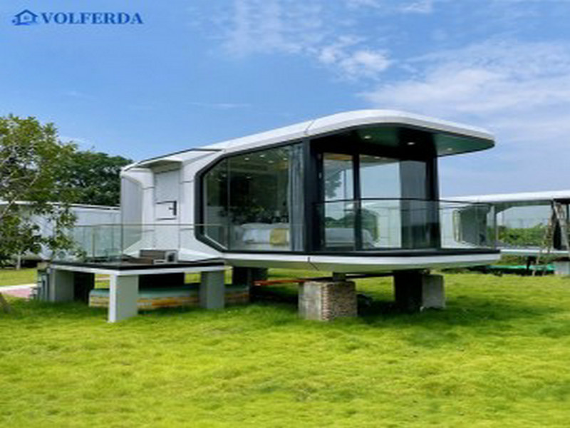 Practical prefabricated glass house with German engineering in South Korea